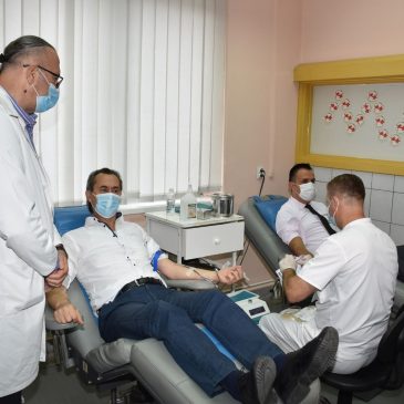 Premijer i članovi Vlade TK odazvali se akciji dobrovoljnog darivanja krvi