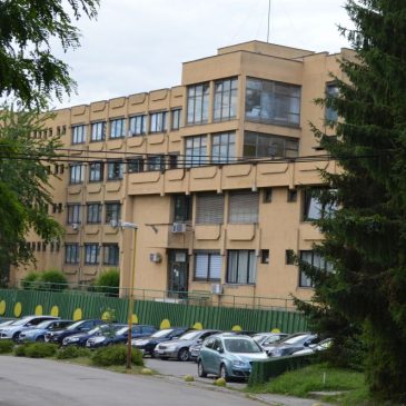 U cilju prevencije melanoma na Klinici za kožne bolesti UKC Tuzla organizovani besplatni pregledi kože