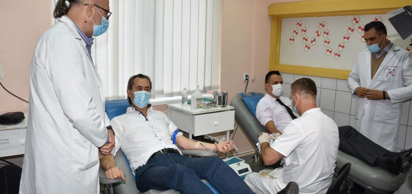 Premijer i članovi Vlade TK odazvali se akciji dobrovoljnog darivanja krvi