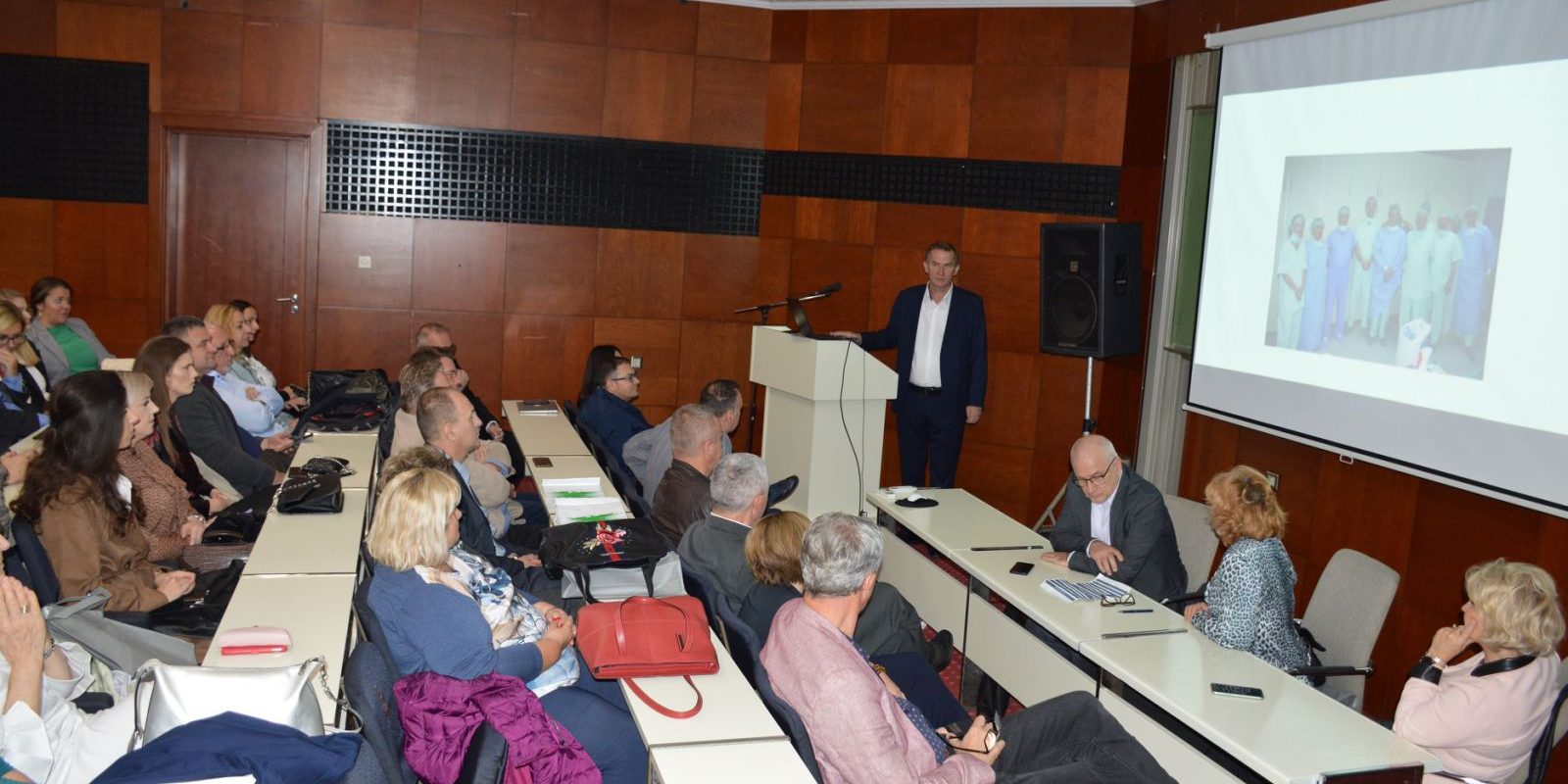 IMG-613513f3fefac253852942bb24913f21-V