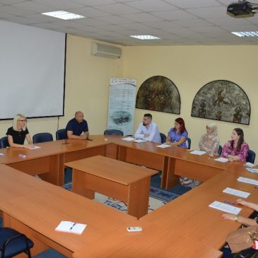 Eight residents signed a contract at Clinical Center Tuzla